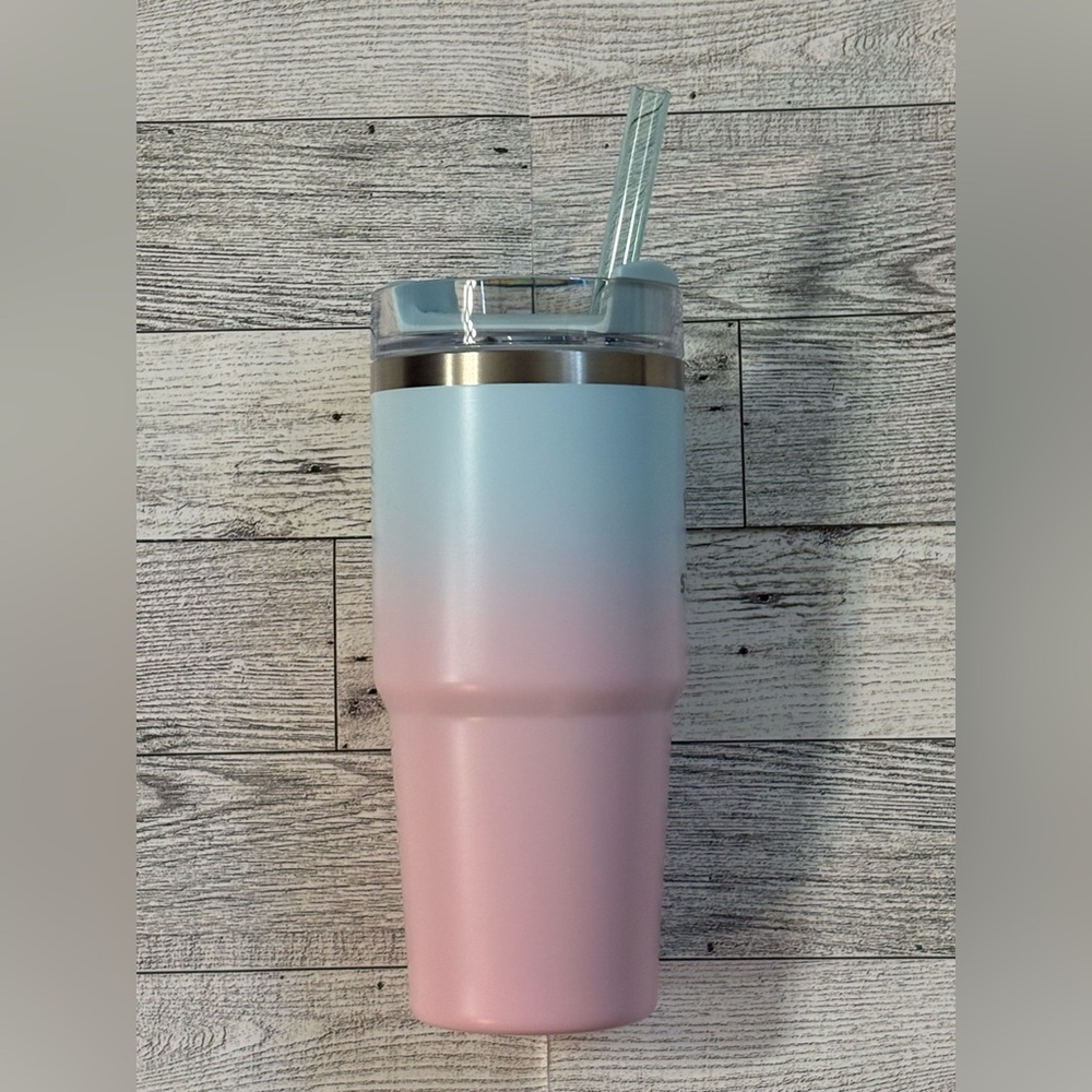 💯 Authentic Starbucks x Stanley Sakura Pink Tumbler 2025 - Picture 2 of 4